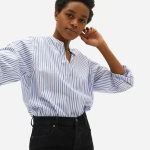 Everlane The Silky Cotton Split-Neck Blouse